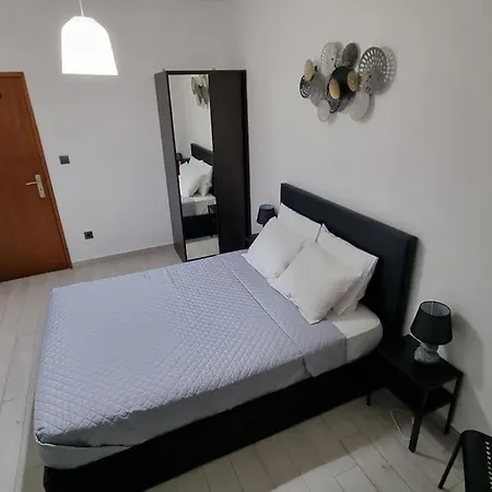 Sleeptubal Mooie Moderne Comfortabele Accommodatie In Baixa Da Banheira *